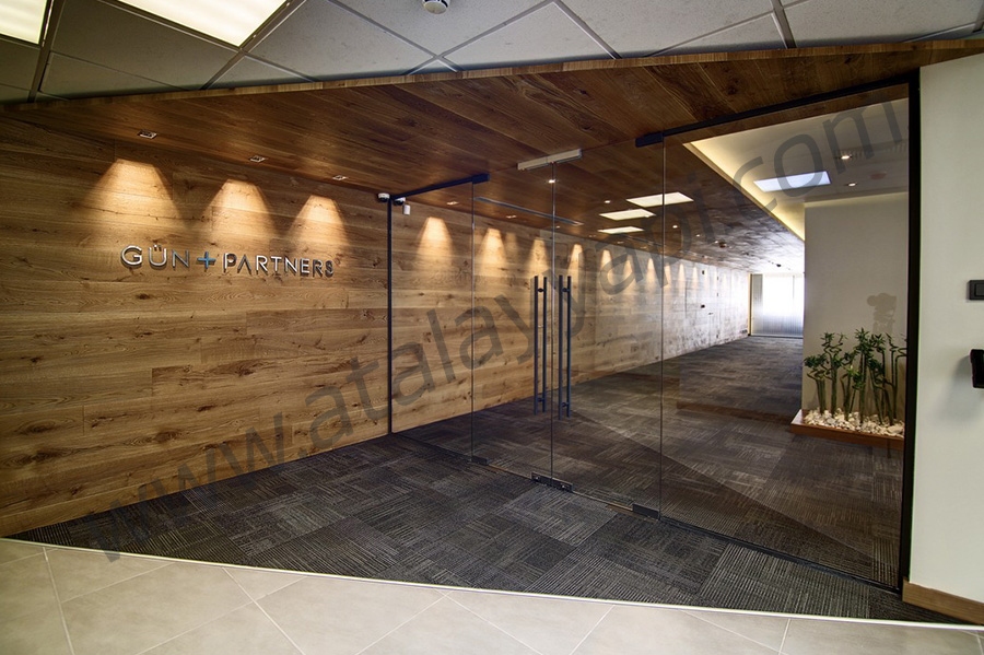 Gün Avukatlık Tek Camlı Ofis Bölme Üretimi